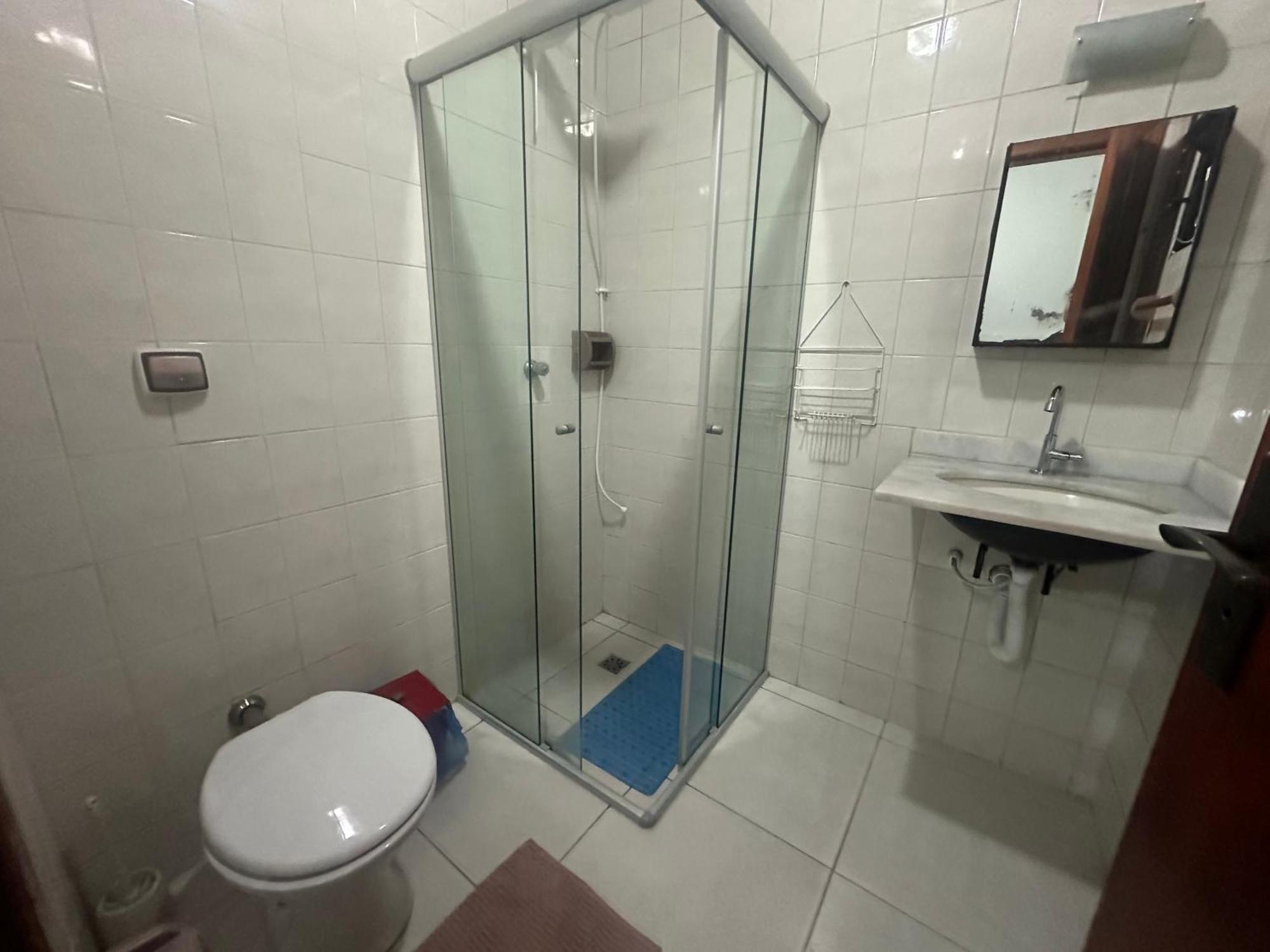 Triplex Piscina Churrasqueira Lava E Seca Wi-Fi E 2 Tvs Em Condominio Com 90M2 No Centro De Ubatuba Bagian luar foto