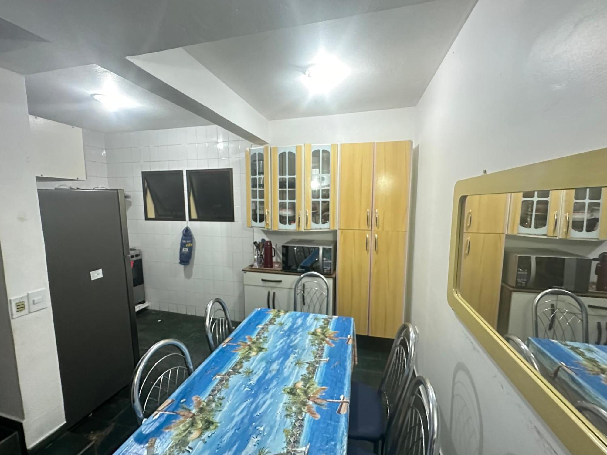 Triplex Piscina Churrasqueira Lava E Seca Wi-Fi E 2 Tvs Em Condominio Com 90M2 No Centro De Ubatuba Bagian luar foto