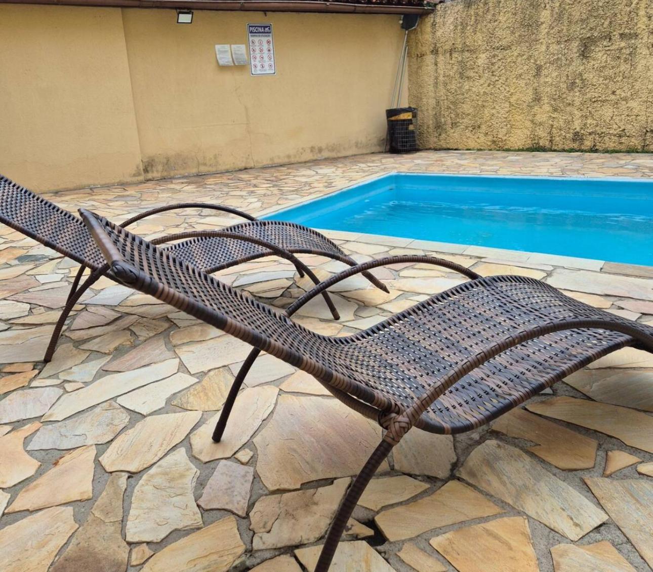 Triplex Piscina Churrasqueira Lava E Seca Wi-Fi E 2 Tvs Em Condominio Com 90M2 No Centro De Ubatuba Bagian luar foto